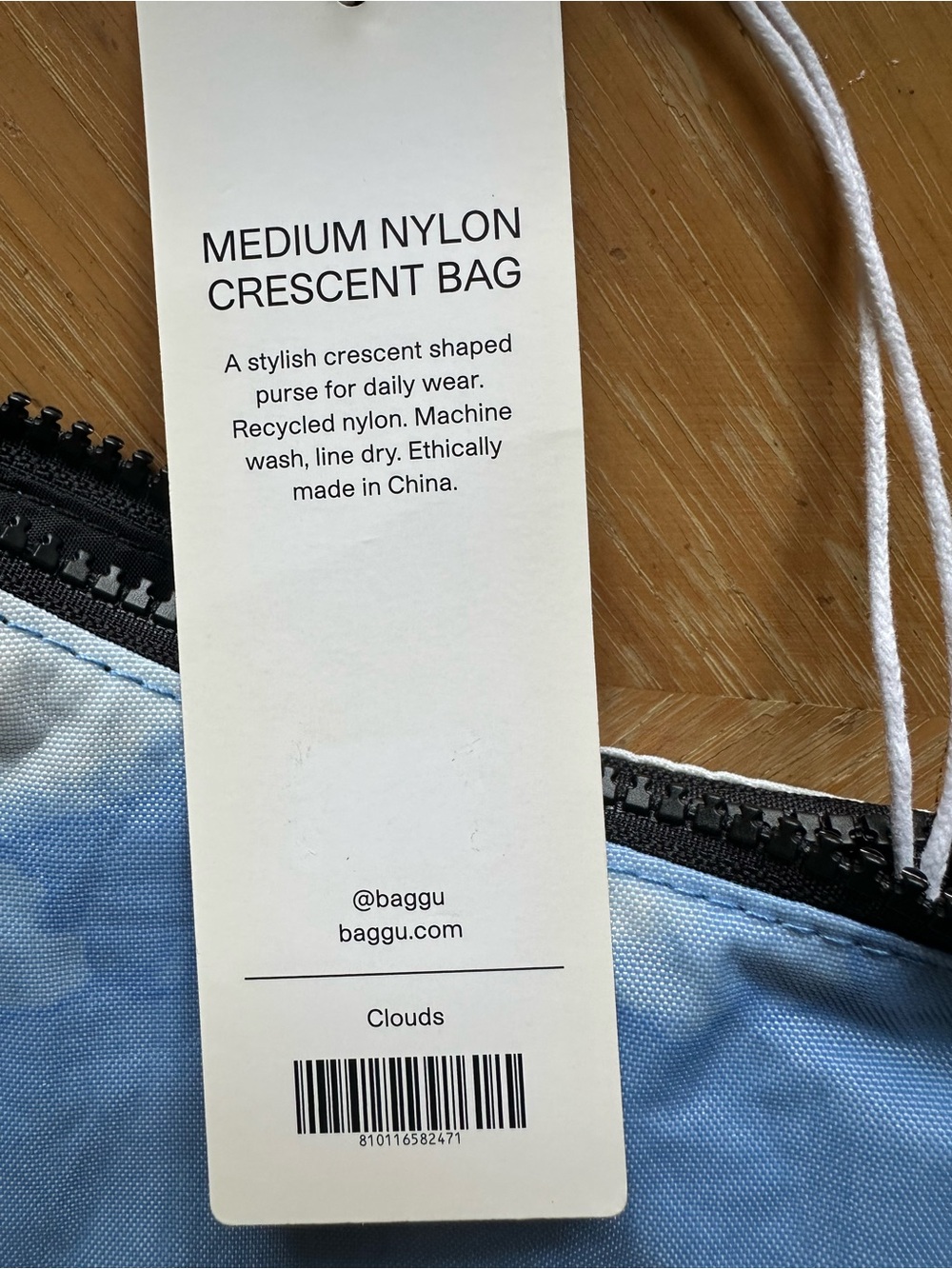 Baggu clouds medium crescent - Picture 3 of 4